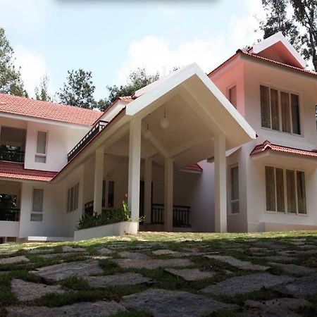 Woody Woods Home Stay Kodagu Luaran gambar